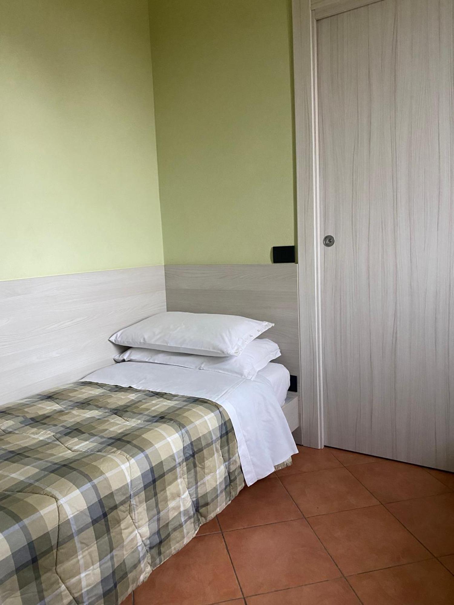 B&B Molinetto Piacenza Exteriör bild